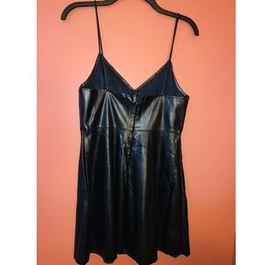 Leather like dolly dress F21